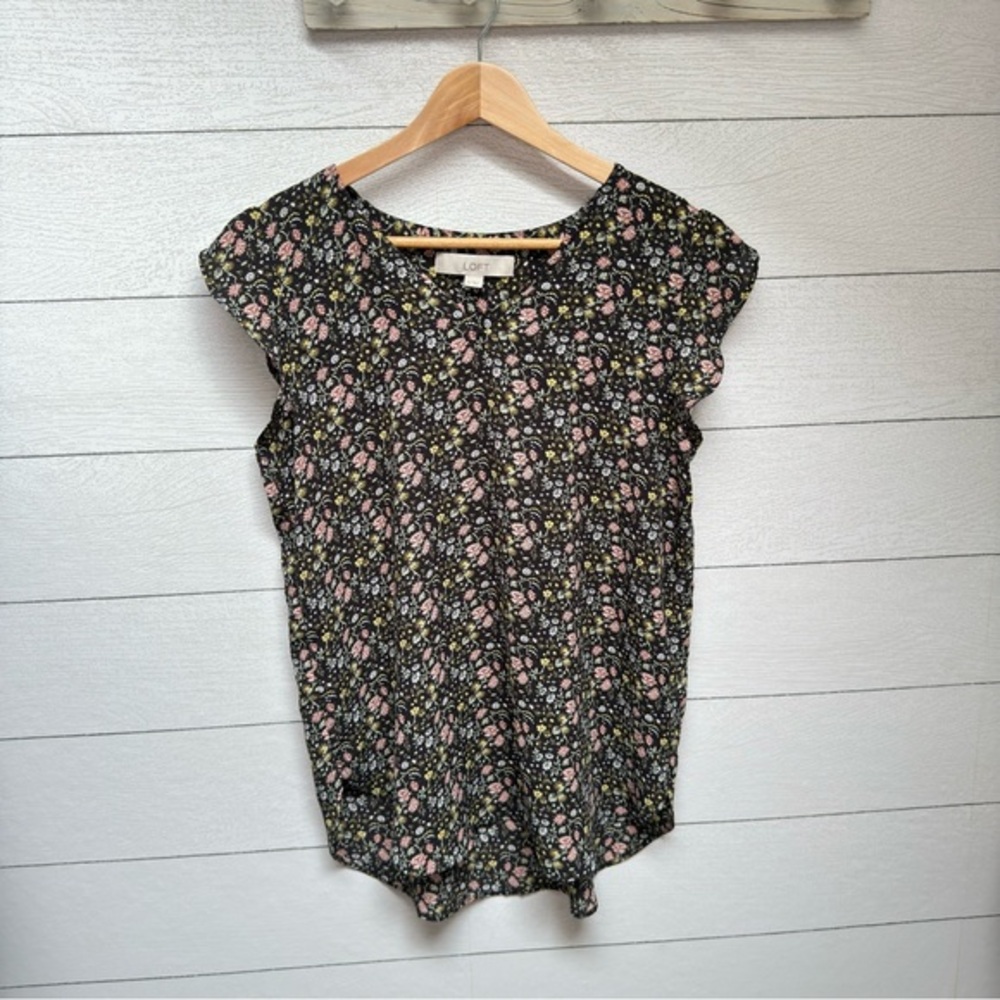 LOFT Black Ditsy Floral Cap Sleeve Top Pastel Micro Print Blouse Size XS